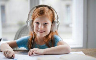 Your Child Can Read With Their Eyes and Ears!